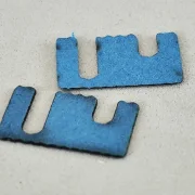 Achs-Abstandshalter 2 Loch (für alle DMT-Style Standard Achsböcke), varibale Stärken und Materialien