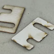 Achs-Abstandshalter 2 Loch (für alle DMT-Style Standard Achsböcke), varibale Stärken und Materialien