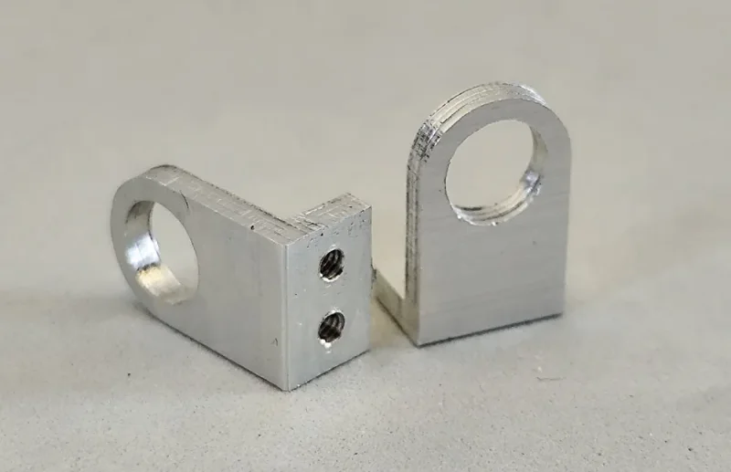 Achsbock/Halter Alu / KURZ / (DMT) H3 bis H7, gefräst