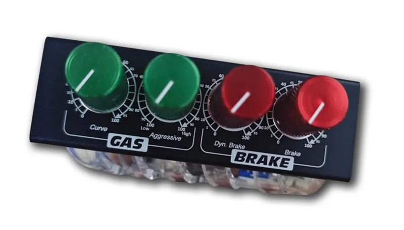 DS Electronic PHN-01 in Wettbewerbsausführung für Bahnen mit negativem Bahnanschluss (Pluspol geregelt), Geschwindigkeitsregler analog