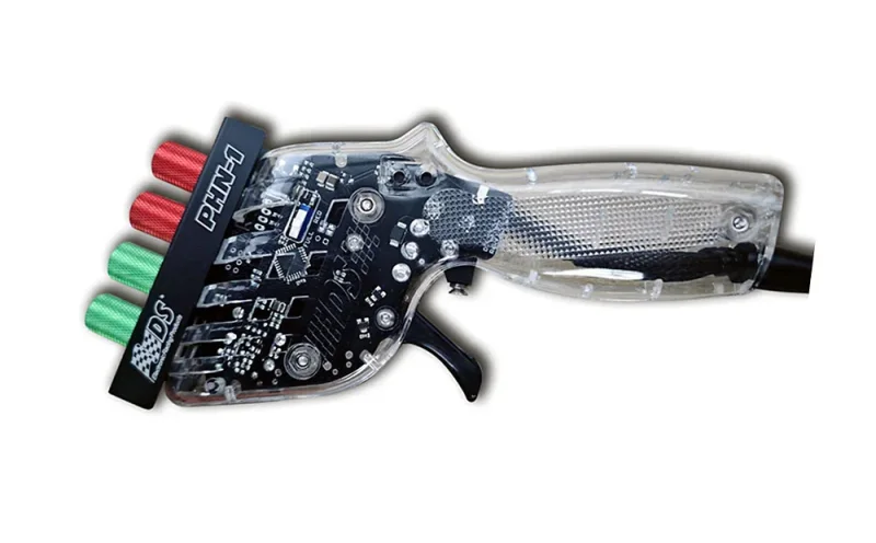 DS Electronic PHN-01 in Wettbewerbsausführung für Bahnen mit negativem Bahnanschluss (Pluspol geregelt), Geschwindigkeitsregler analog