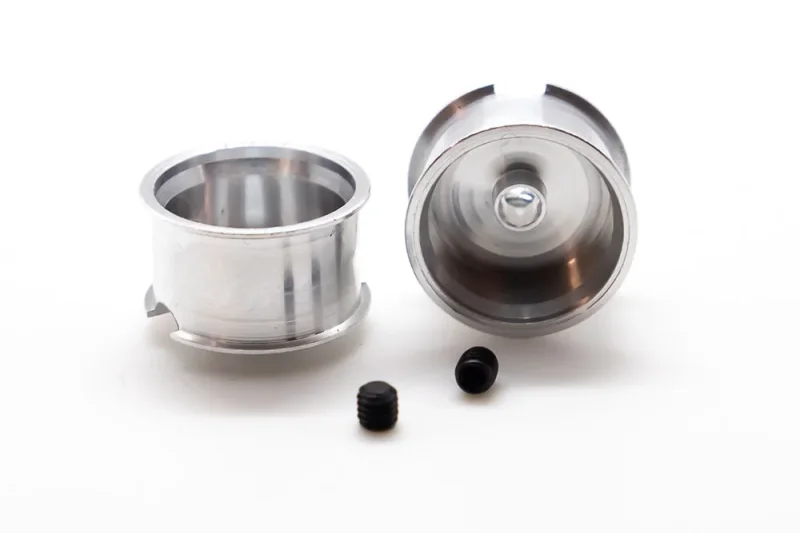 Felgen hinten Aluminium f.Slotcars 1:24 BRM GR2 - BMW 2002, Datsun 240Z, Ford Capri + Escort, Opel Kadett, Porsche 911, VW Scirocco, Alfa Romeo - Giulia