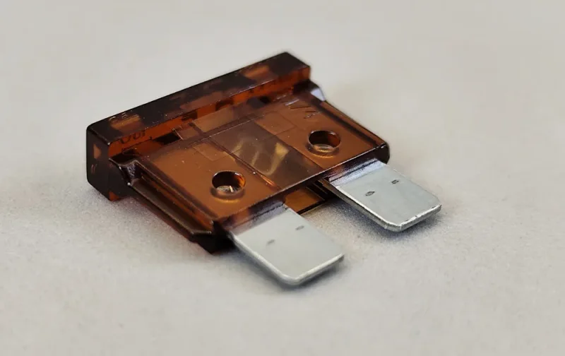 Flachstecksicherung 7,5A / 32V, KFZ-Standart-Sicherung für den ACD 5 / Pro / L