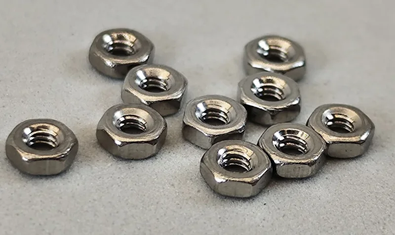 M2 Mutter (1), STD, Edelstahl, normale Höhe 1,3mm