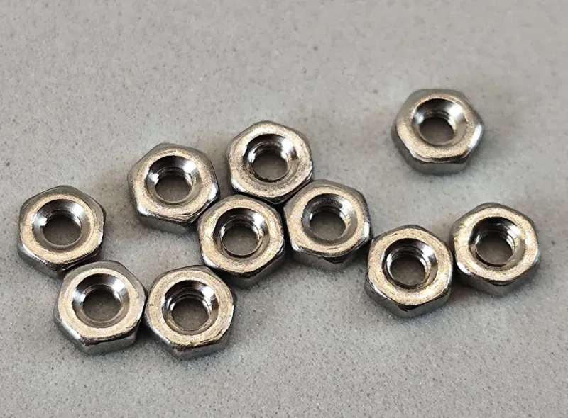 M2 Mutter (1), STD, Edelstahl, normale Höhe 1,3mm