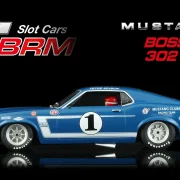 MUSTANG BOSS Trans-AM Laguna Seca 1969 - #1 Mustang Clubs Racing Team Peter Revson BRM in Rennversion mit Metall-Chassis