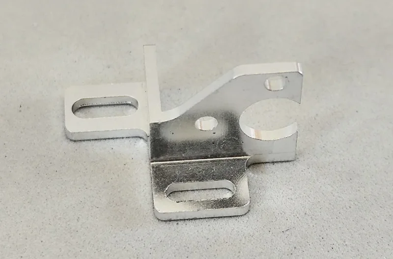 Motorhalter 1:24 Side-/Angelwinder Offset -1,2mm Aluminium m.2 Fixierungen zur Montage von Short- u.Long-Can Motoren