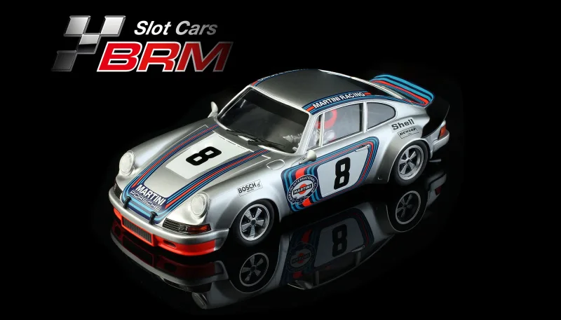 Porsche 911 No. 8, Slotcar Maßstab 1:24 analog in Rennversion mit Metall-Chassis