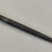 Rundfeile, handlich und klein, Länge ca. 122 mm, D 1,5-5 mm