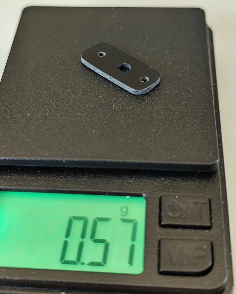 SCT-SF, GFK/CFK Wackler Set, 4 Teile, Wackler LI/RE, mittelteil, spez. Mutter, 1.0/1,5 mm