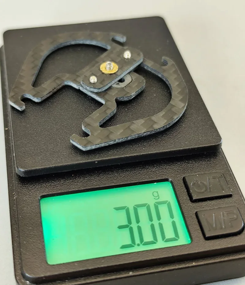 SCT-SF, GFK/CFK Wackler Set, 4 Teile, Wackler LI/RE, mittelteil, spez. Mutter, 1.0/1,5 mm