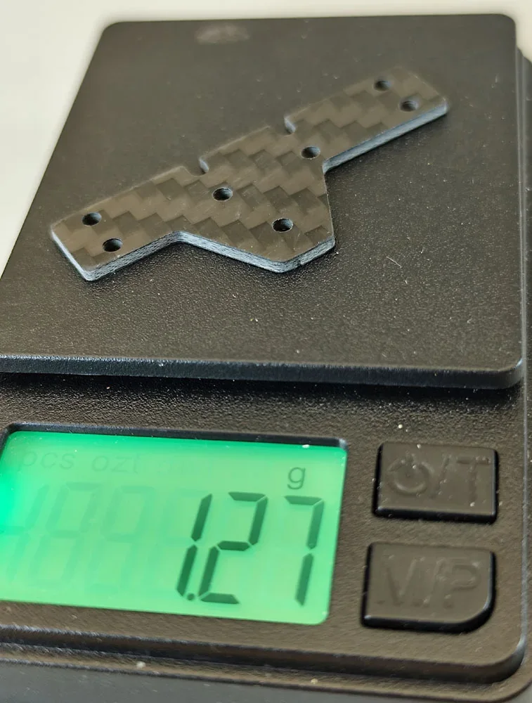 SCT-SF, GFK/CFK/ME, V2 Achs-Abstandshalter 8 Loch (länger), hinten, varibale Stärken und Materialien 0.01-2.0mm