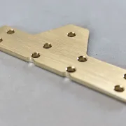 SCT-SF, GFK/CFK/ME, V2 Achs-Abstandshalter 8 Loch (länger), hinten, varibale Stärken und Materialien 0.01-2.0mm