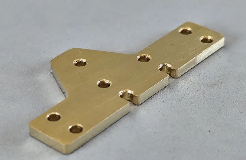 SCT-SF, GFK/CFK/ME, V2 Achs-Abstandshalter 8 Loch (länger), hinten, varibale Stärken und Materialien 0.01-2.0mm