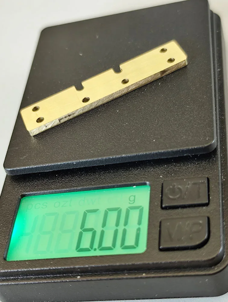 SCT-SF, GFK/CFK/ME, V1 Achs-Abstandshalter 8 Loch (schmal), hinten, varibale Stärken und Materialien 0.01-2.0mm