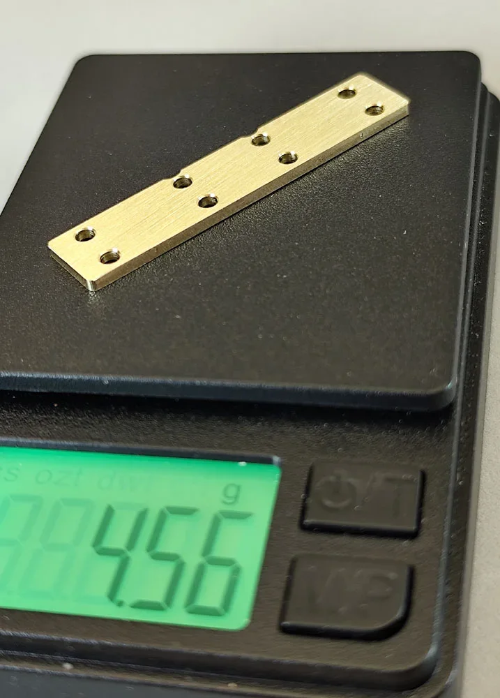 SCT-SF, GFK/CFK/ME, V1 Achs-Abstandshalter 8 Loch (schmal), hinten, varibale Stärken und Materialien 0.01-2.0mm