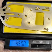 SLOT-FORMEL-MODERN KIT1 mit 1.5 mm Basisplatte, CFK! 1,5 mm, konzipiert für ein fahrfertiges Gewicht von 130 g, Bausatz. / Für den Deckel von AP ModernF.