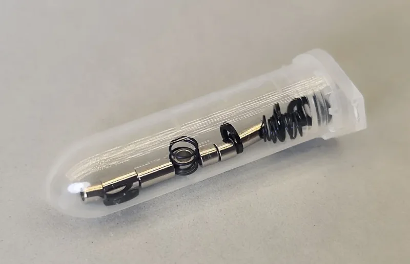 Set, 3x Federn, 3x Hülsen 5 mm, 4x Hülsen 2,5 mm, 5x Scheiben 0,5 mm