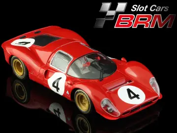 Slotcar 1:24 Analog BRM Ferrari 330P4 Le Mans No. 4 — Rennversion, Metall-Chassis