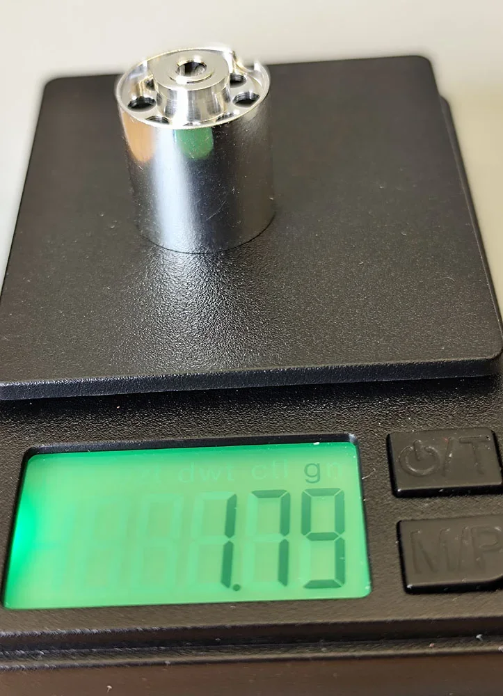 Slotcar Design-Topf-Slotcar Design-Topf-Felge, AD Ø 16.0, ID 15.2, B 16 mm, mit verl. NabeFelge, AD Ø 14,0, ID 13.1, B 6 mm, mit verl. Nabe