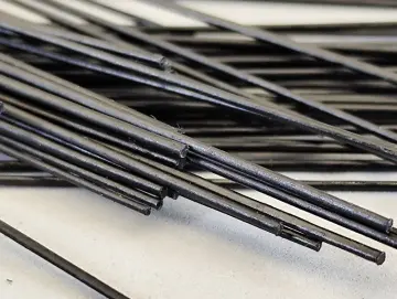 Stangen AD 1 mm, GFK/Kunststoff in Schwarz, ca. 15 cm lang. Ideal geeignet für den Einsatz im Käfigbau, als Spoilerhalter, Motorgestänge und vieles mehr.