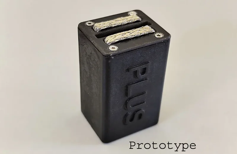 Taschentester für den Motor und die Drehrichtung eines Slotcars – benötigt eine 9-Volt-Blockbatterie, einfaches Aufdrücken auf die Schleifer.